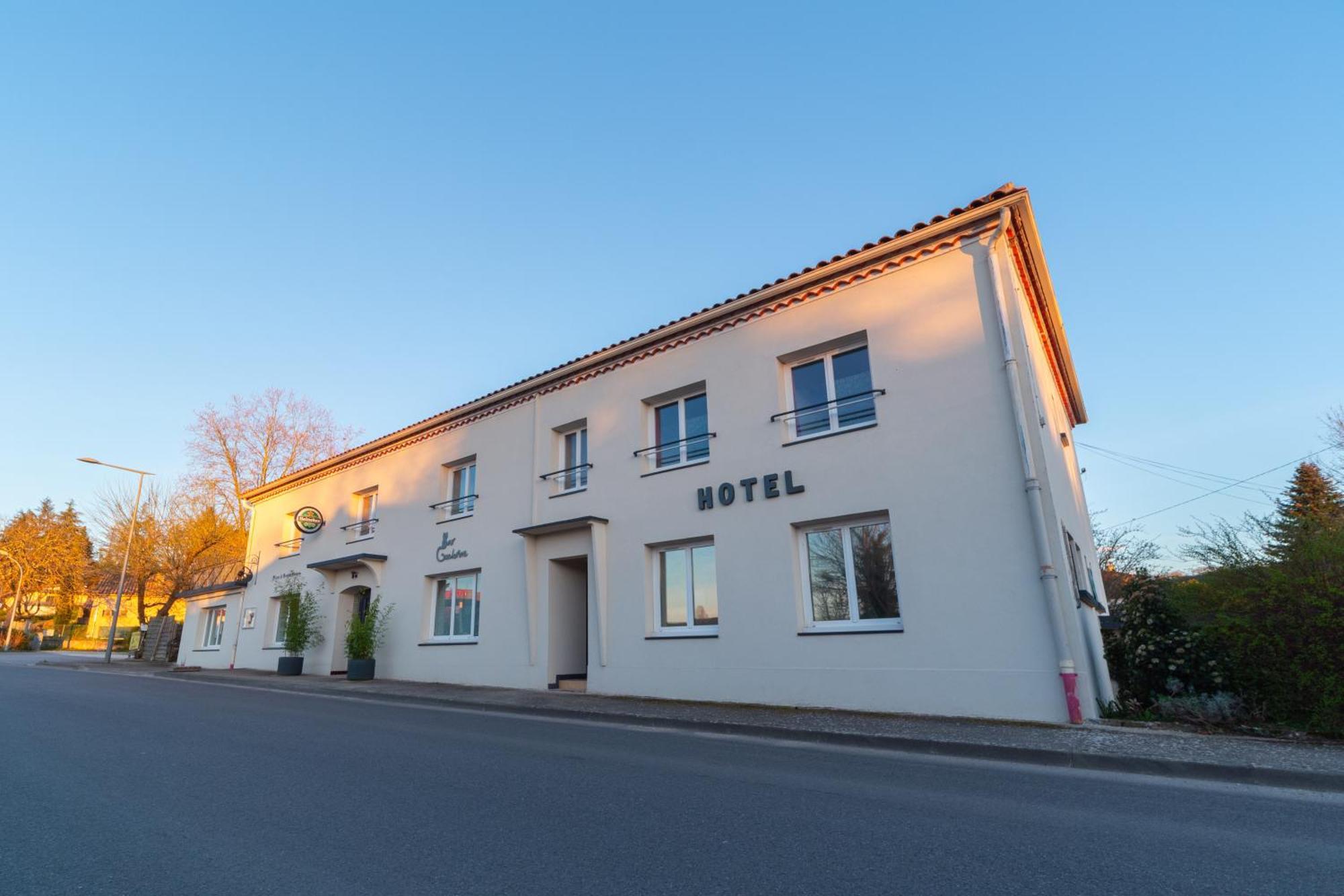 Hotel La Barguelonne Montcuq ภายนอก รูปภาพ