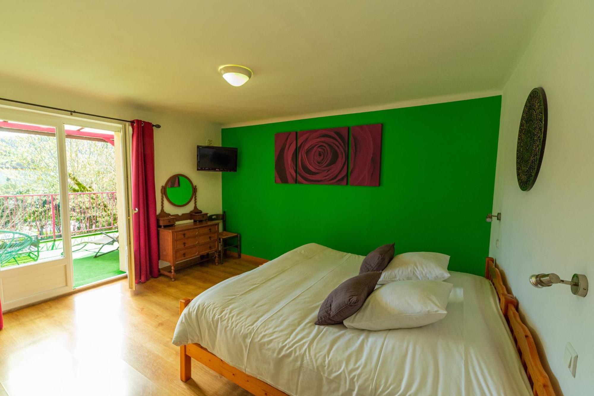 Hotel La Barguelonne Montcuq ภายนอก รูปภาพ