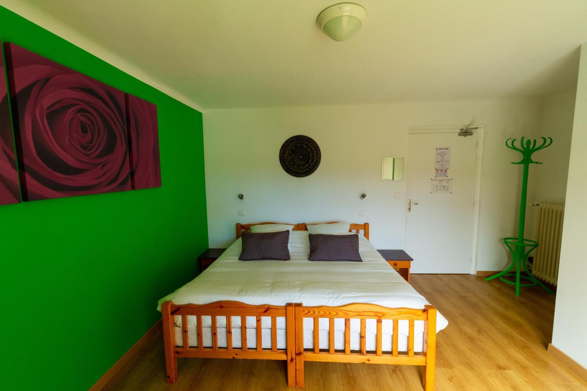 Hotel La Barguelonne Montcuq ภายนอก รูปภาพ