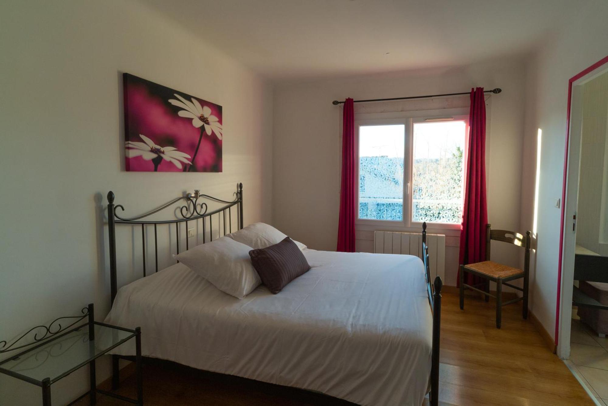 Hotel La Barguelonne Montcuq ภายนอก รูปภาพ