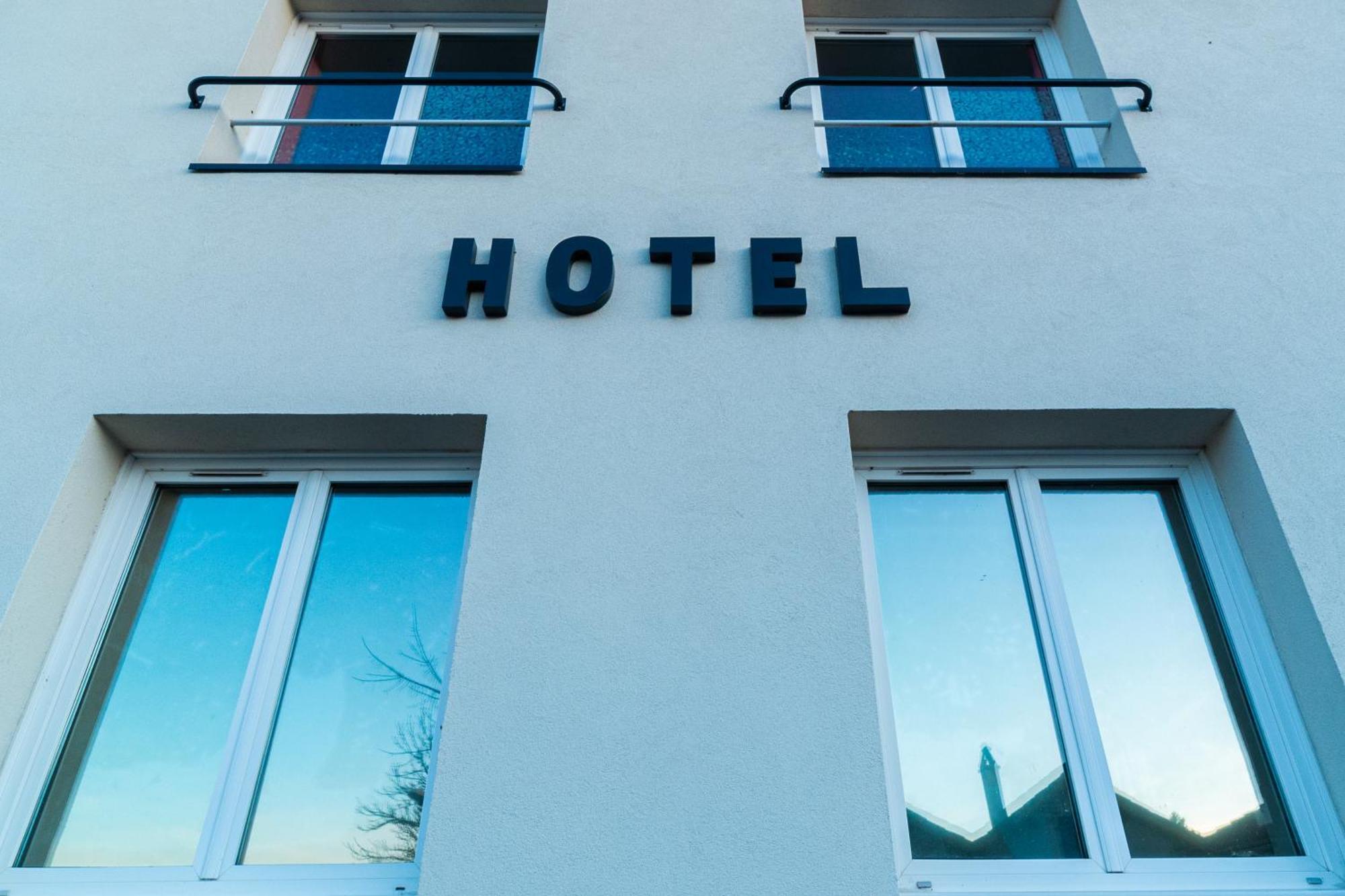 Hotel La Barguelonne Montcuq ภายนอก รูปภาพ
